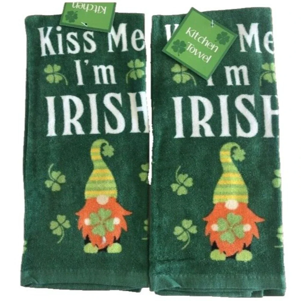St Patrick's Kitchen Dish Towels Set of 2 Plush Gnome Kiss Me I'm Irish Shamrock